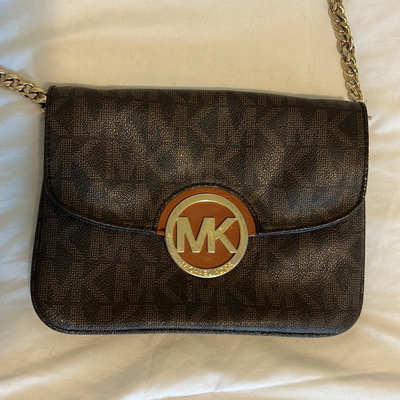Michael Kors Purse - Picture 2 of 3